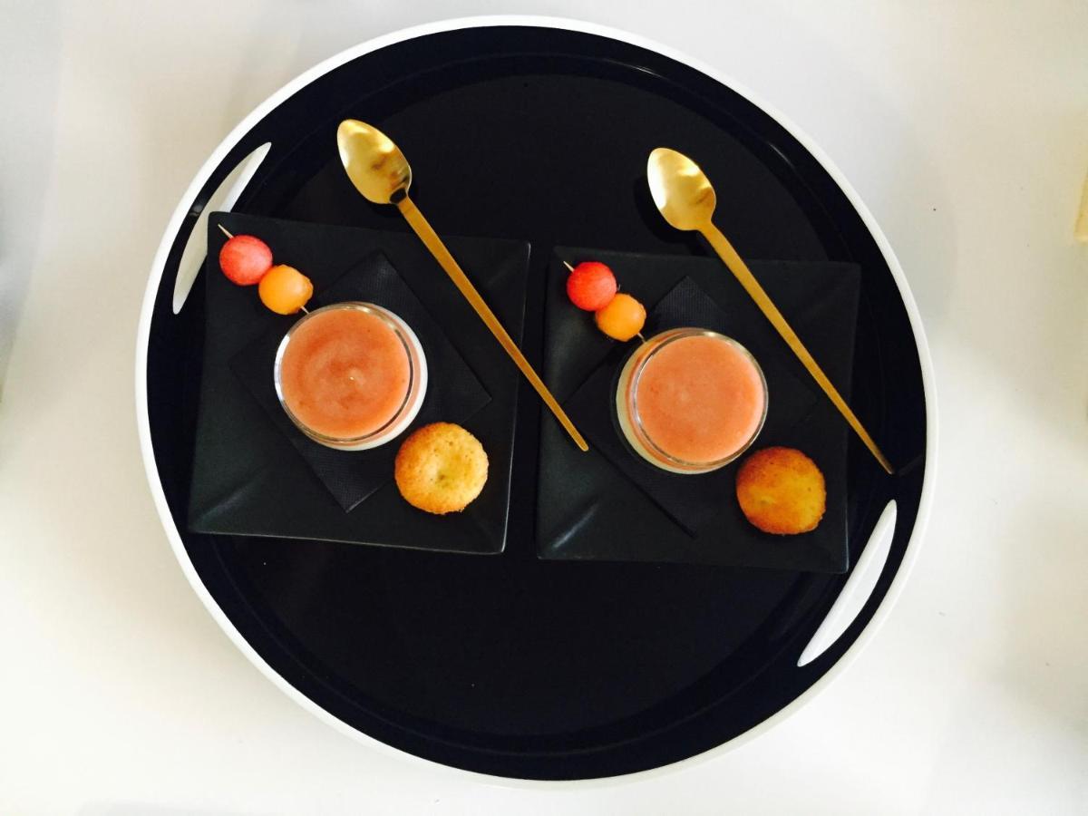 라 돌체 비타 포에낭 외부 사진